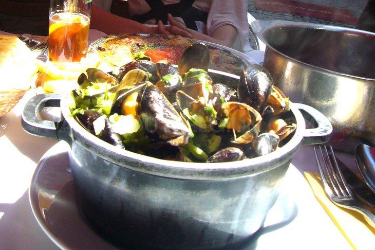 ベルギーでムール貝を食べよう ベルギー観光旅行と生活情報サイト Belplus