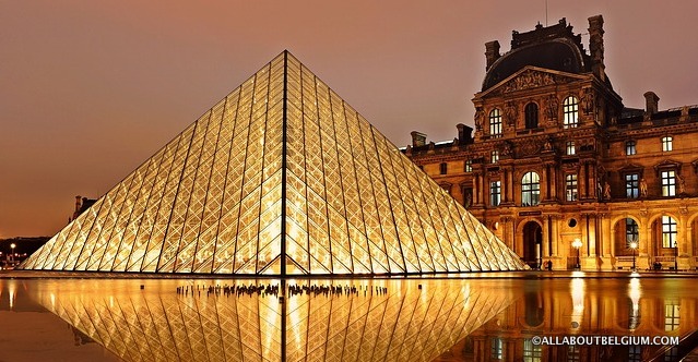 パリでしかできないルーブル美術館鑑賞