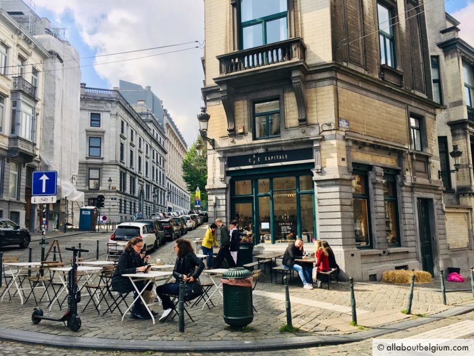 のんびりできておすすめの、ブリュッセルの小さなカフェで