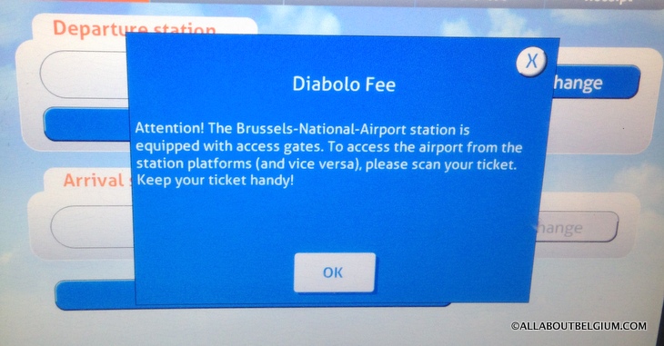 空港行きのチケットを選択すると、「Diabolo料金が加算されます」という案内が表示されます。「OK」を押して消します。