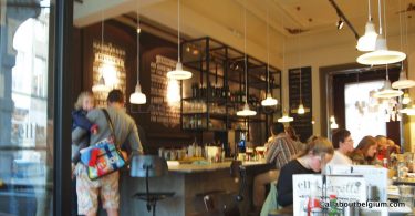 ellis gourmet burgerの店内