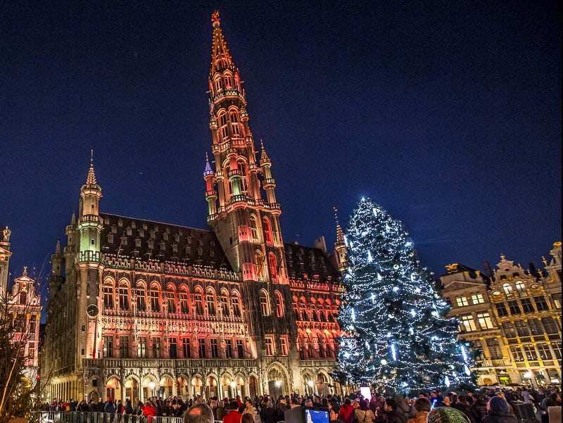 ブリュッセルの18年クリスマスマーケット情報 ベルギー観光旅行と生活情報サイト Belplus