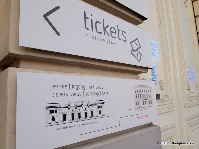 チケット売り場は長蛇の列になることも。複数の美術館を回るなら、ミュージアムパス「ブリュッセルカード」の利用がおすすめ