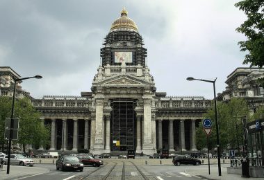 ブリュッセルの最高裁判所への行き方、見学情報