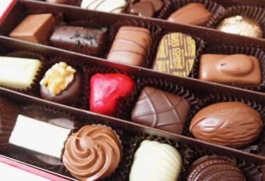 チョコレートを選ぶ前に知っておきたい、プラリネ、ガナッシュ、カレ、トリュフなどの意味